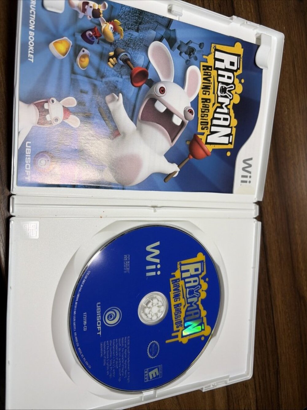 Rayman Raving Rabbids - Nintendo Wii - Complete w/ Manual - Tested - - Picture 3 of 5